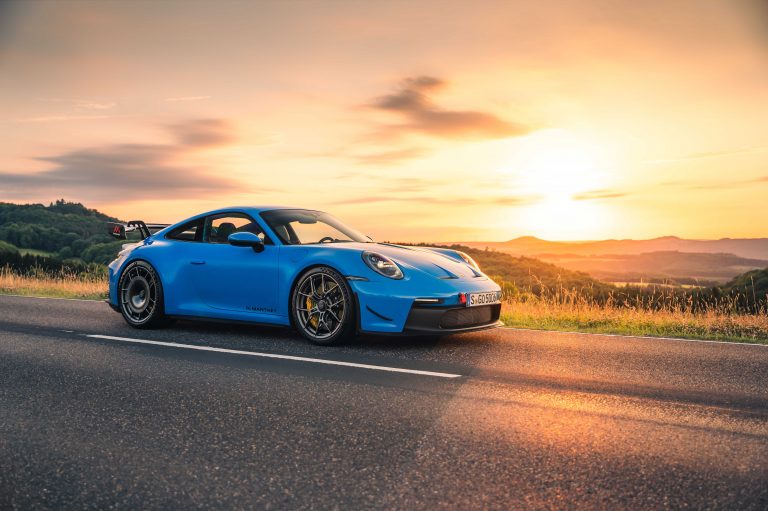 Porsche 911 GT3 (992) with Manthey-Performance-Kit